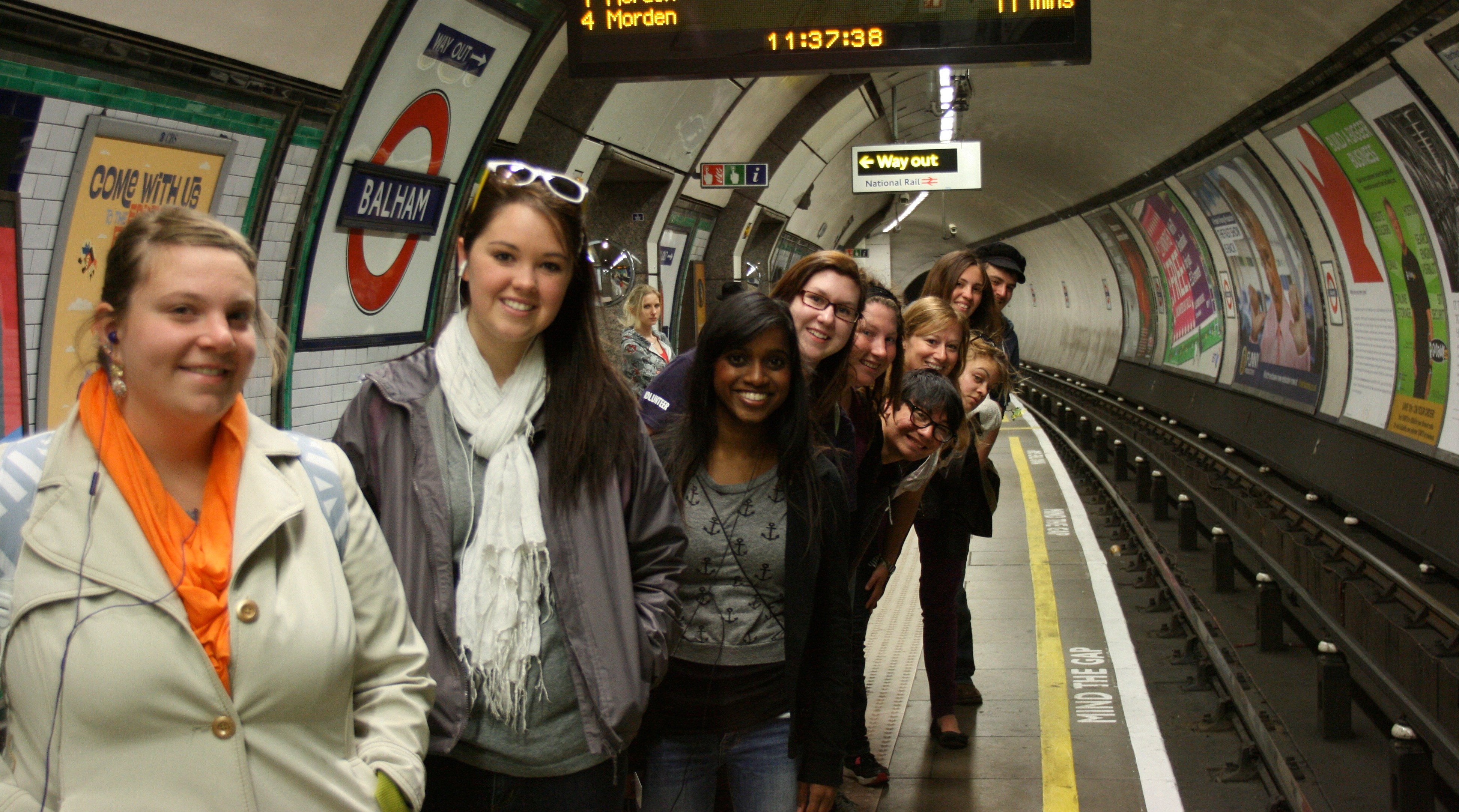 ywam-tyler-missionary-subway-outreach